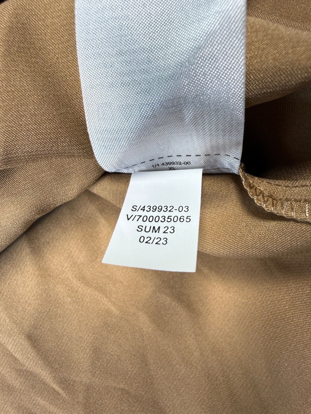 Banana Republic XL Brown V-Neck Top - Picture 4 of 10